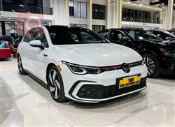 Volkswagen Golf 2024