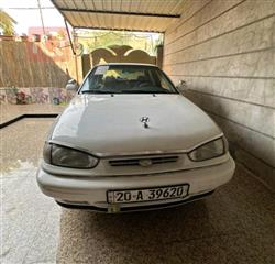 1994 هيونداي النترا