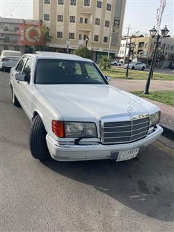 Mercedes-Benz S-Class 1990