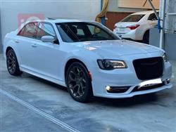 2017 كرايسلر 300