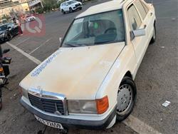 1988 مرسيدس بنز E-Class
