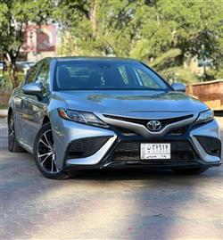 Toyota Camry 2022