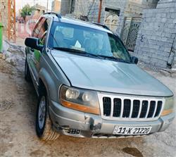 2002 جيب جراند شيروكي