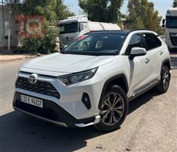 Toyota RAV4 2024