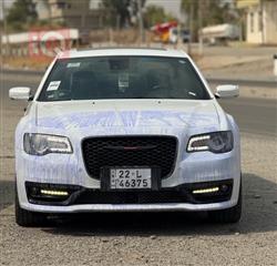 Chrysler 300 2023