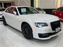 2023 كرايسلر 300
