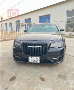 Chrysler 300 2019
