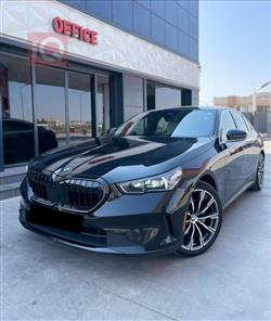 BMW 5-Series 2024