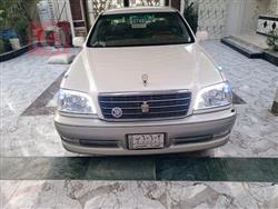 2002 تويوتا كراون