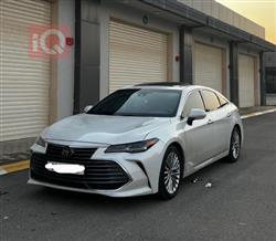 2021 تويوتا أفالون