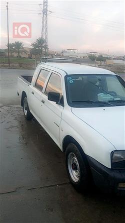 Mitsubishi L200 2002