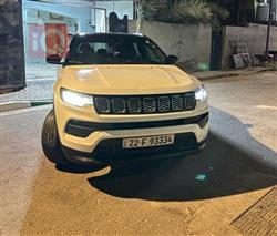 2024 جيب كومباس