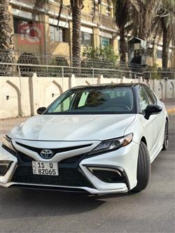 Toyota Camry 2024