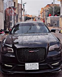 2017 كرايسلر 300