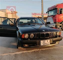 1989 بي ام دبليو الفئة 5