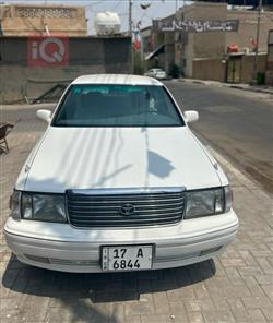 2000 تويوتا كراون