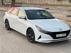 Hyundai Elantra 2022