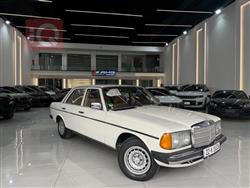 1982 مرسيدس بنز E-Class