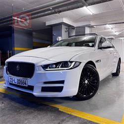 2018 جاكوار XE