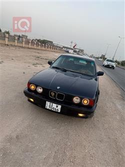 1990 بي ام دبليو الفئة 5