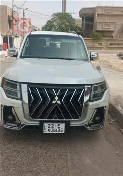 Mitsubishi Pajero 2022