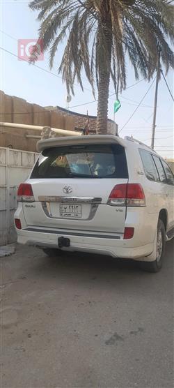 2011 تويوتا لاندكروزر