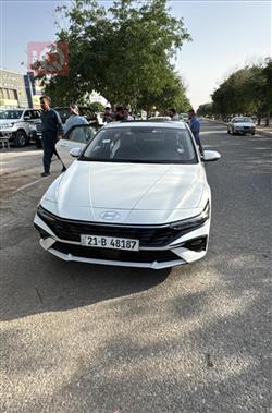 Hyundai Elantra 2024