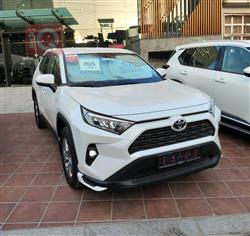 Toyota RAV4 2025