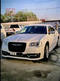 2019 كرايسلر 300