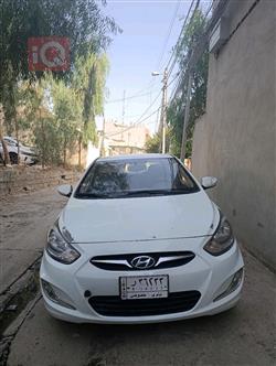 2012 هيونداي أكسنت
