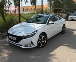 Hyundai Elantra 2021