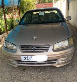 2001 تويوتا كامري