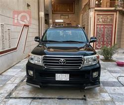 2015 تويوتا لاندكروزر