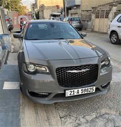 Chrysler 300 2018