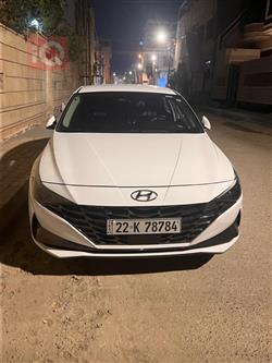 2021 هيونداي أفانتي