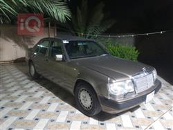 Mercedes-Benz E-Class 1988