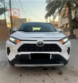 2022 تويوتا راف 4