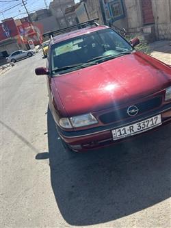 1993 اوبل استرا