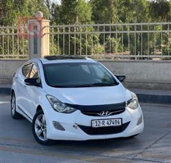 Hyundai Avante 2012