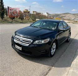 Ford Taurus 2012