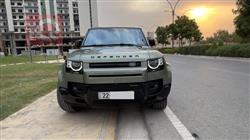 Land Rover Defender 2022
