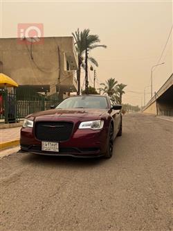 2017 كرايسلر 300