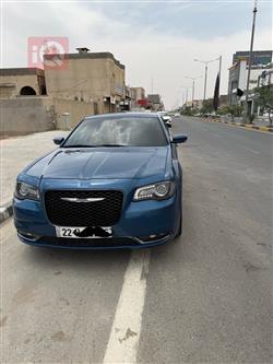 Chrysler 300 2022