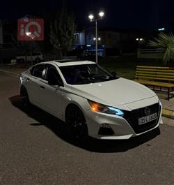 Nissan Altima 2021