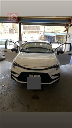 2025 تويوتا كورولا