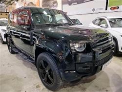 Land Rover Defender 2024