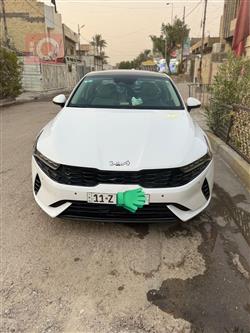 Kia K5 2023