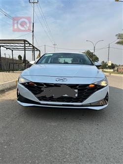 Hyundai Elantra 2023