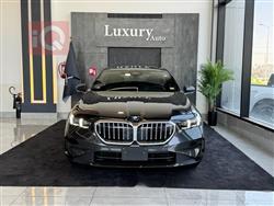 BMW 5-Series 2024