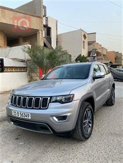 2018 جيب جراند شيروكي